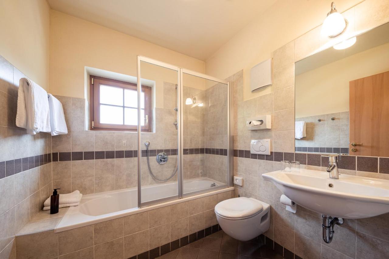 Seerast Hotel 3*